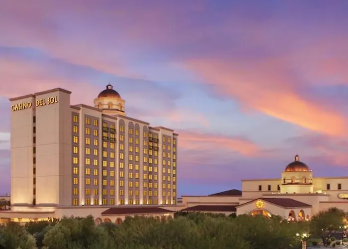 Desert Getaway Near Casino Del Sol *
